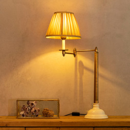 Klassieke tafellamp goud